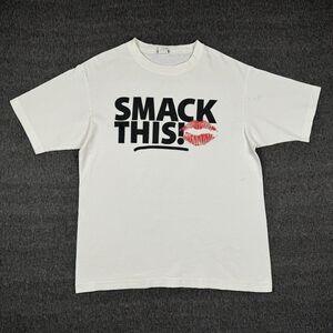 Vintage Smack This T-Shirt Men’s Large White Lipstick Funny Joke 80s USA‎